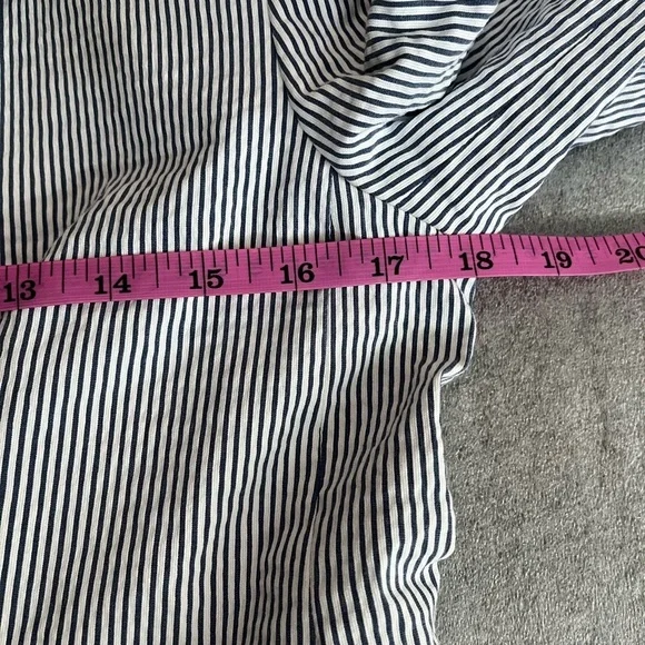 [6]Ann Taylor Navy and White Striped Cotton Blend Light Blazer - Picture 10 of 12